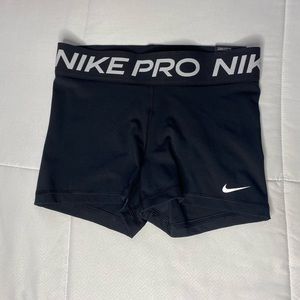 (NWT) Nike Pro Tight Fit Shorts